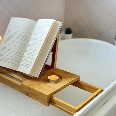 Sunset Escape - Panoramic Terrace Fiumicino