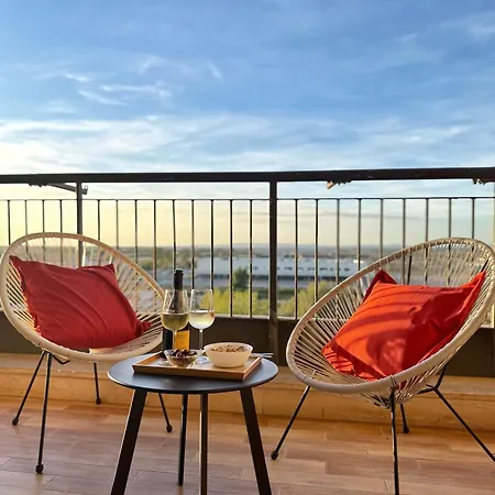 Sunset Escape - Panoramic Terrace